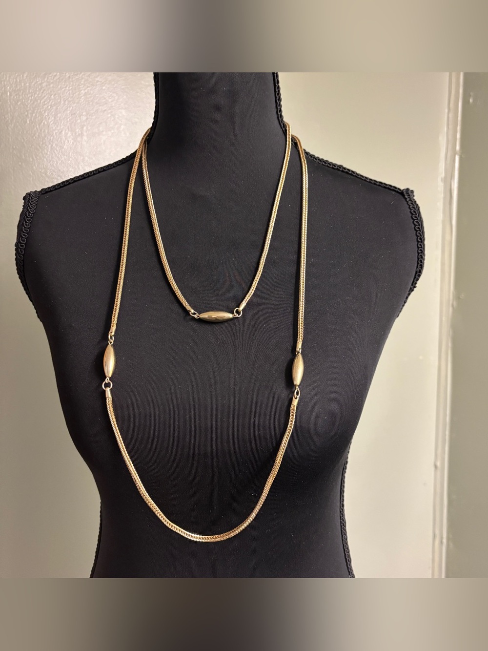 Vintage Gold Tone Snake Chain Necklace Women’s Jewelry